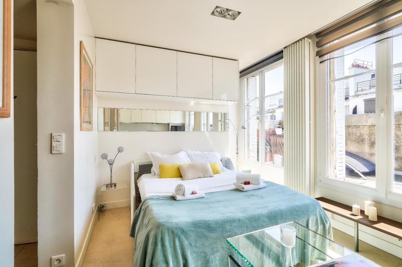 Designed Studio With Ac-Terrasse Vue Tour Eiffel Paris Exteriör bild